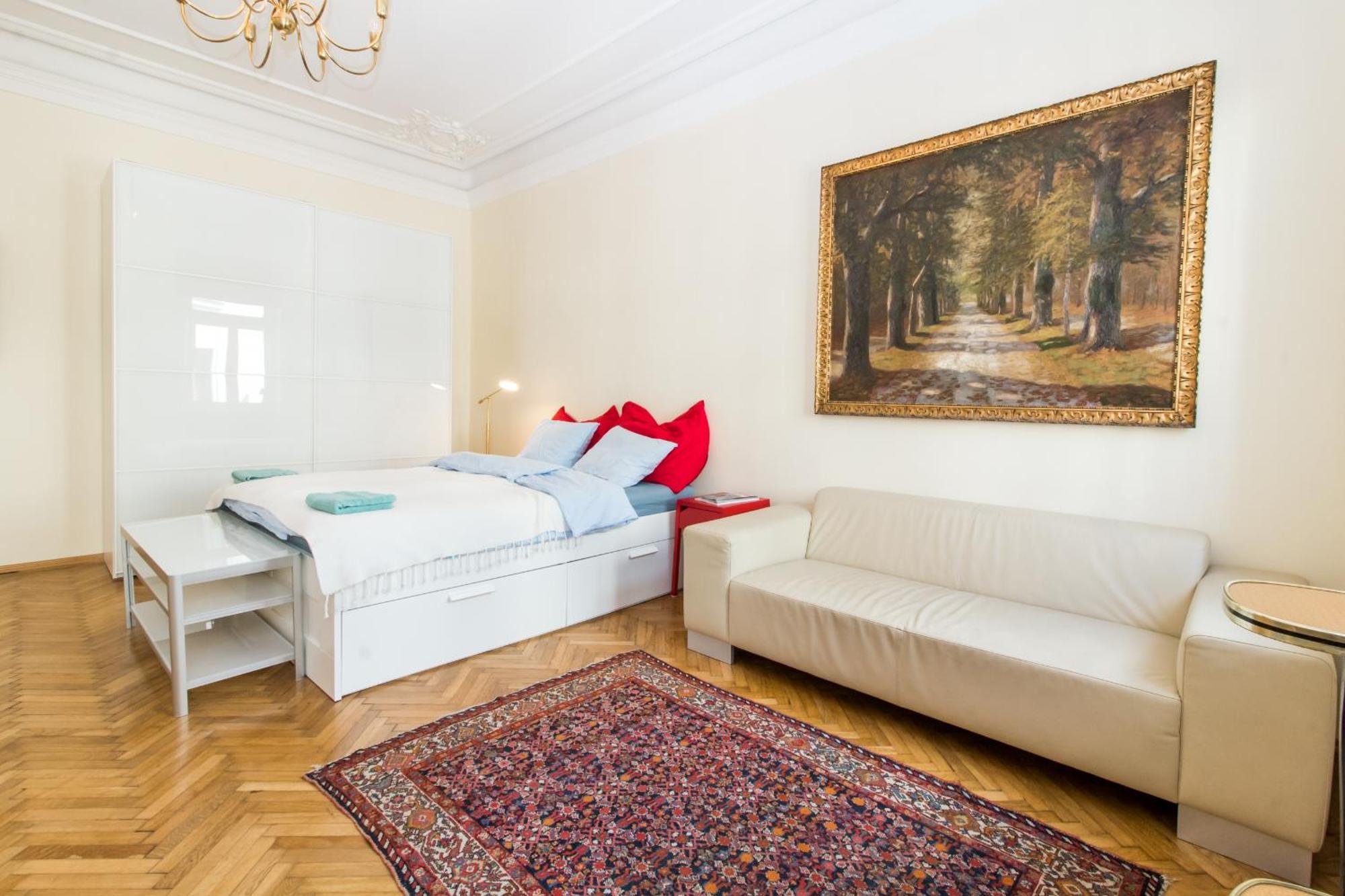 Beautiful Viennese Apartment Екстер'єр фото