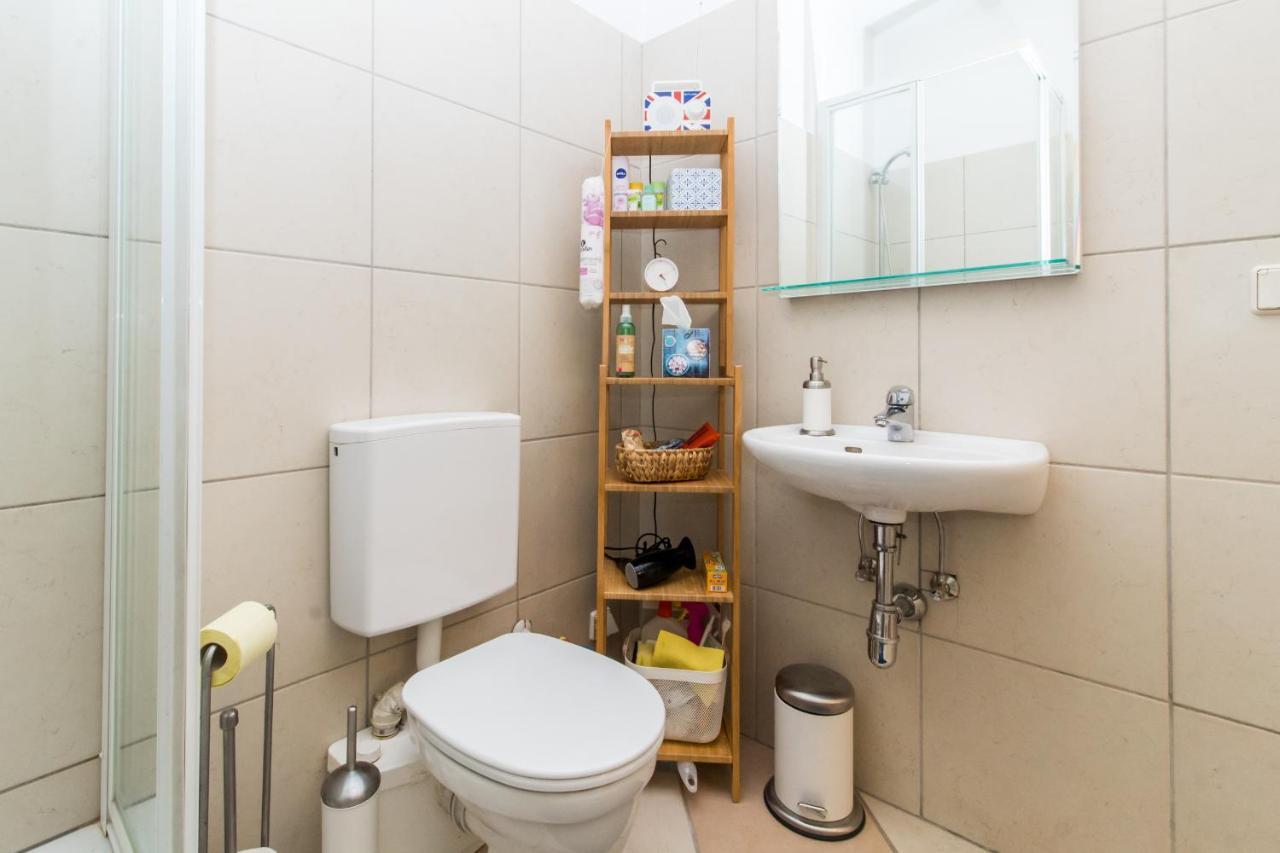 Beautiful Viennese Apartment Екстер'єр фото